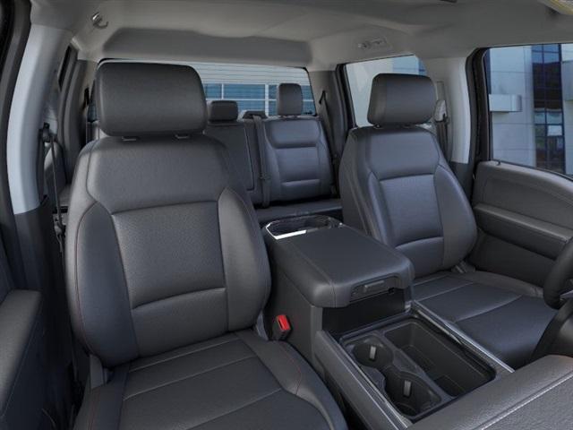 Photo of 2025 Agate Black Metallic Ford F-250