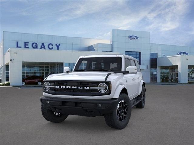 Photo of 2025 Oxford White Ford Bronco