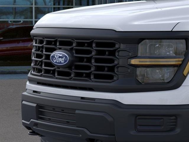 Photo of 2025 Oxford White Ford F-150