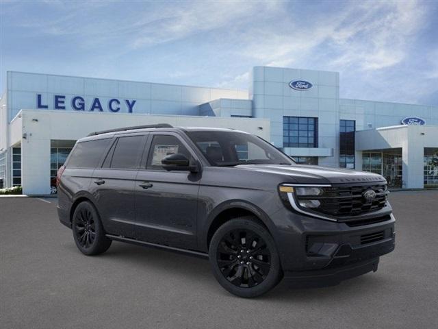 Photo of 2025 Dark Matter Gray Metallic Ford Expedition