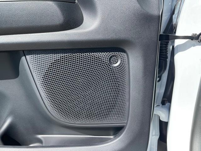 Photo of 2025 Oxford White Ford Bronco Sport