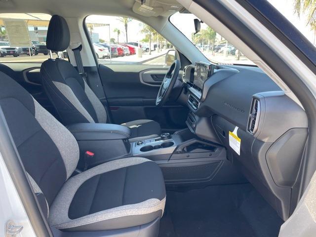 Photo of 2025 Oxford White Ford Bronco Sport