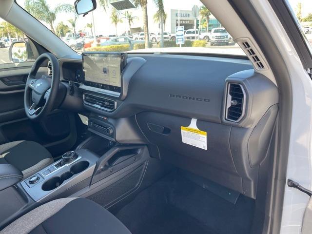 Photo of 2025 Oxford White Ford Bronco Sport