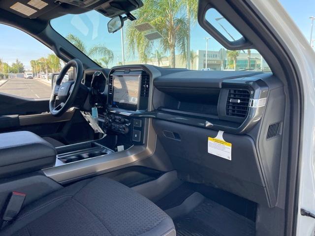 Photo of 2025 Oxford White Ford F-150