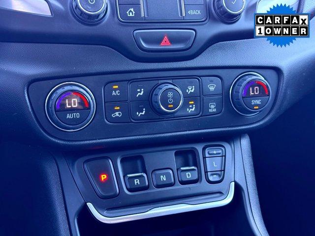Photo of 2019 Summit White GMC Terrain