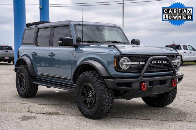 Photo of 2021 Green Ford Bronco