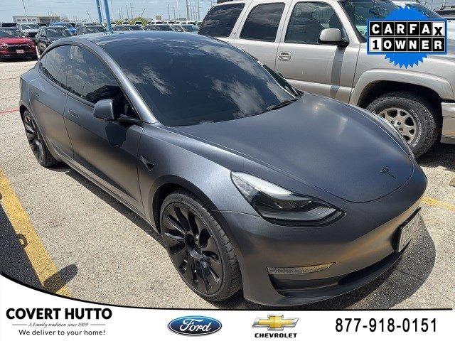 Photo of 2023 Gray Tesla Model 3