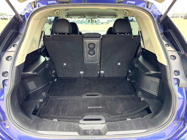 Photo of 2018 Caspian Blue Nissan Rogue