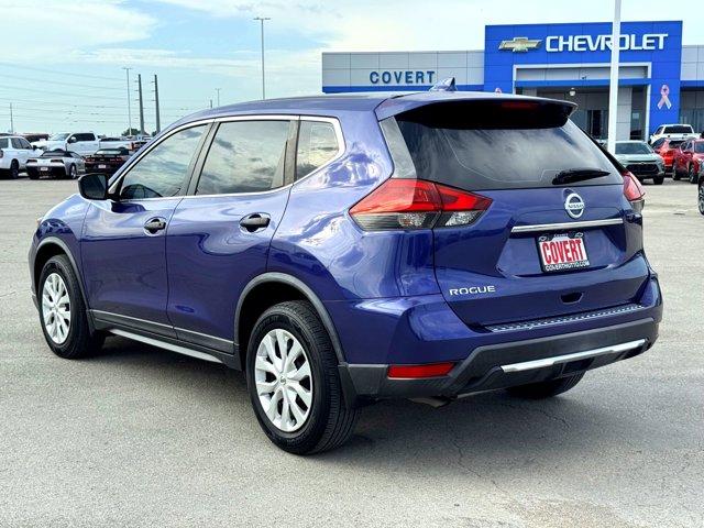 Photo of 2018 Caspian Blue Nissan Rogue