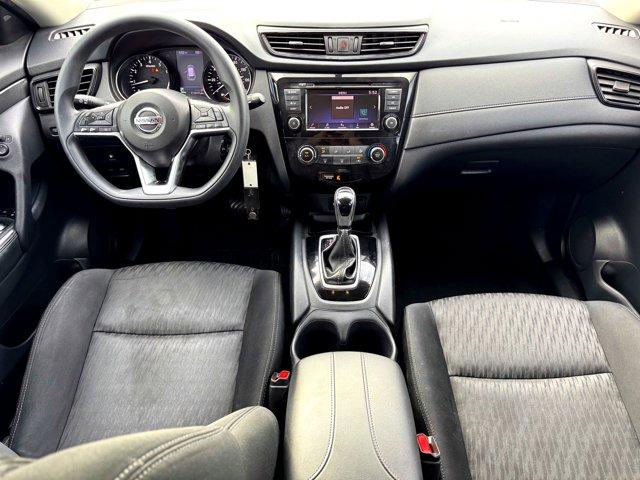 Photo of 2018 Caspian Blue Nissan Rogue