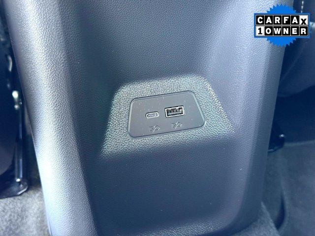 Photo of 2025 Summit White Buick Envision