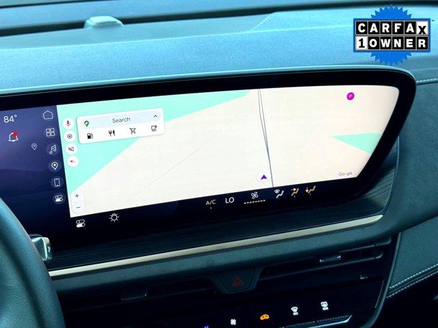 Photo of 2025 Summit White Buick Envision