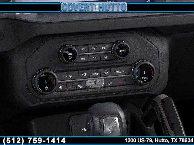 Photo of 2025 Oxford White Ford Bronco