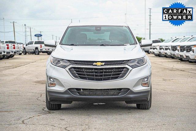 Photo of 2021 Silver Ice Metallic Chevrolet Equinox
