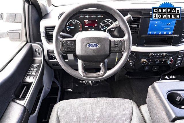 Photo of 2023 White Ford F-250