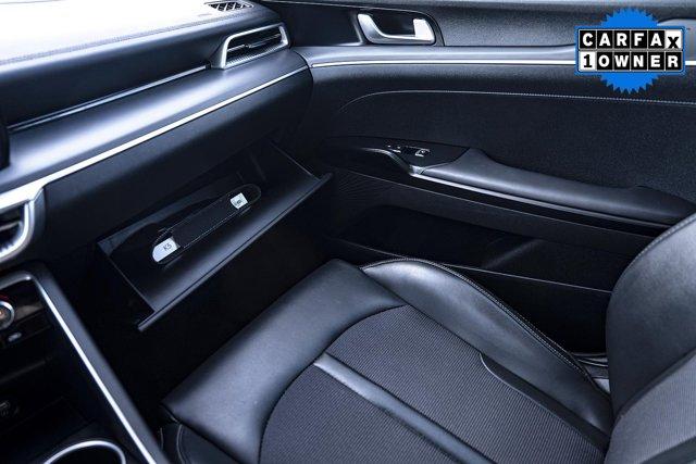 Photo of 2023 Sapphire Blue Kia K5