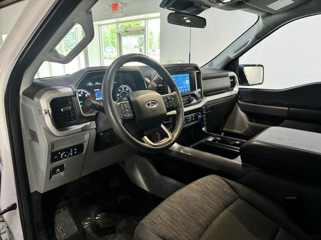 Photo of 2022 Oxford White Ford F-150