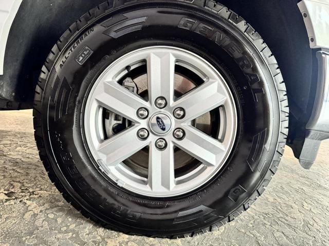 Photo of 2022 Oxford White Ford F-150
