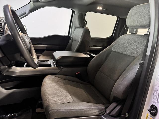 Photo of 2022 Oxford White Ford F-150