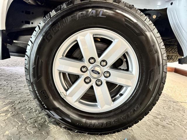 Photo of 2022 Oxford White Ford F-150