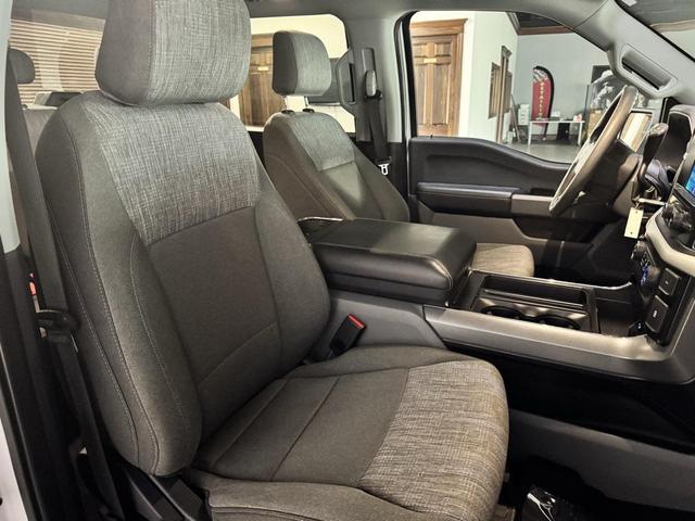 Photo of 2022 Oxford White Ford F-150