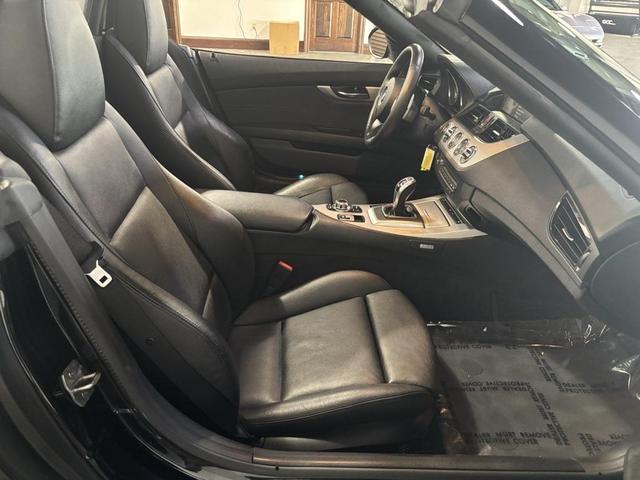 Photo of 2016 Black Sapphire Metallic BMW Z4