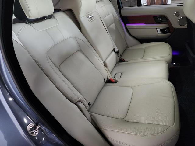 Photo of 2022 Blue Land Rover Range Rover