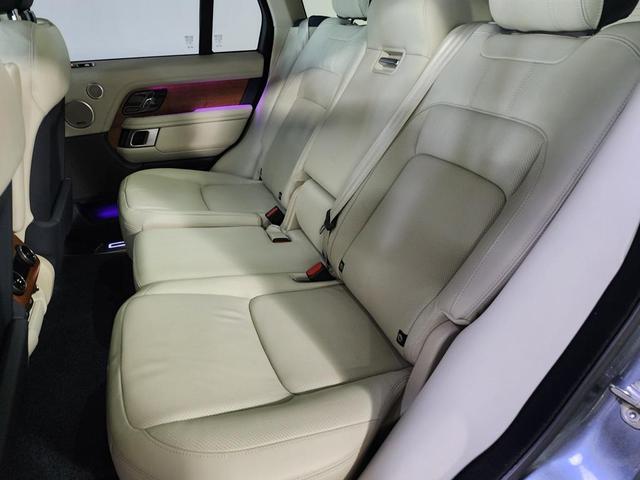 Photo of 2022 Blue Land Rover Range Rover