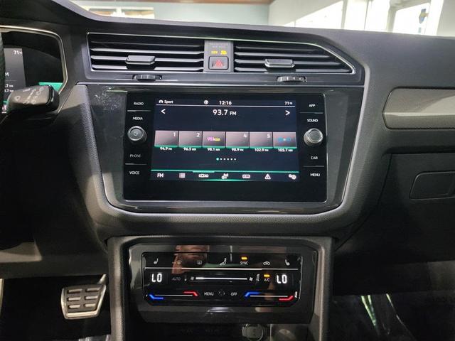 Photo of 2022 Deep Black Volkswagen Tiguan