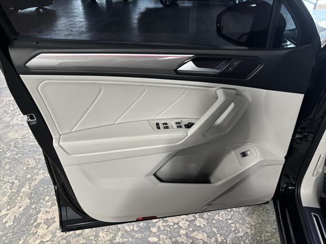 Photo of 2024 Deep Black Volkswagen Tiguan