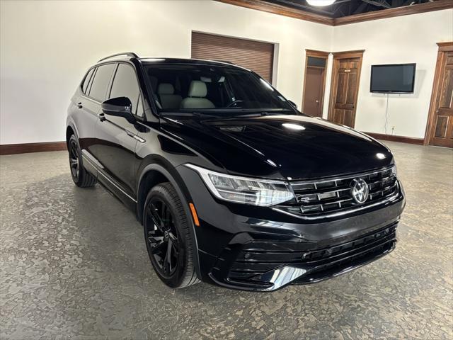Photo of 2024 Deep Black Volkswagen Tiguan