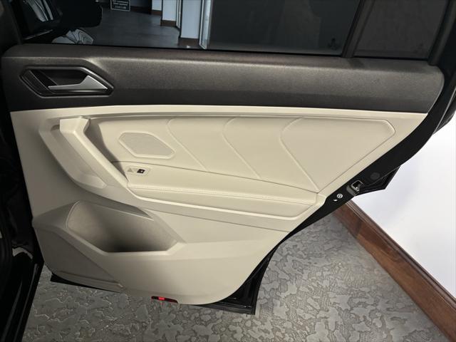 Photo of 2024 Deep Black Volkswagen Tiguan