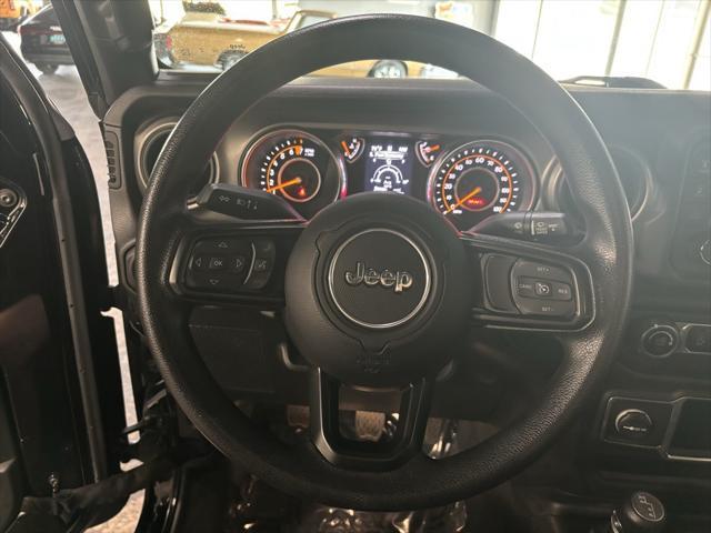 Photo of 2018 Black Clearcoat Jeep Wrangler Unlimited