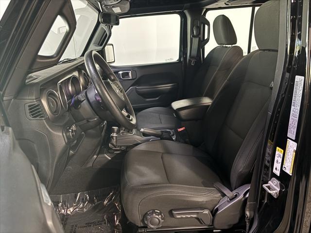 Photo of 2018 Black Clearcoat Jeep Wrangler Unlimited