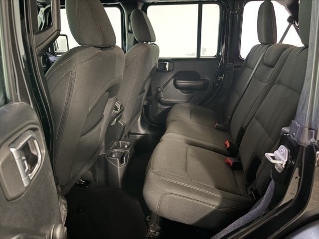 Photo of 2018 Black Clearcoat Jeep Wrangler Unlimited