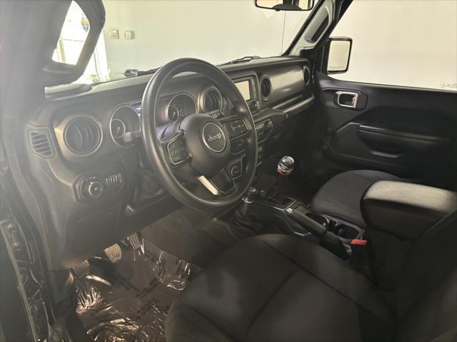 Photo of 2018 Black Clearcoat Jeep Wrangler Unlimited