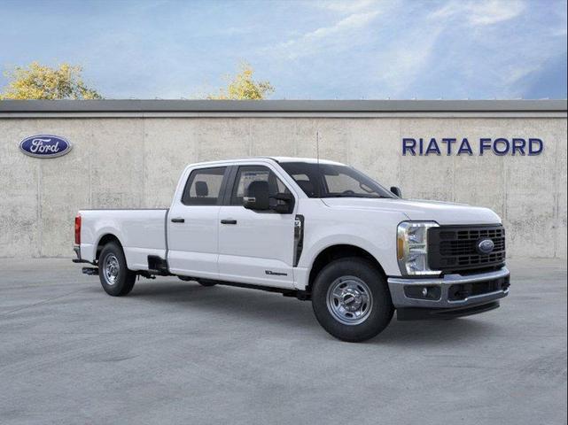 Photo of 2025 Oxford White Ford F-250