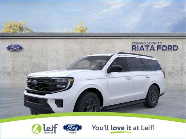 Photo of 2025 Star White Metallic Tri-Coat Ford Expedition
