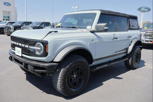 Photo of 2022 Cactus Gray Ford Bronco