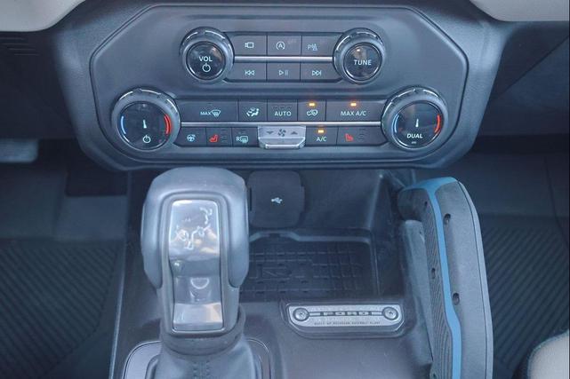 Photo of 2022 Cactus Gray Ford Bronco