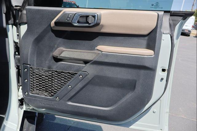 Photo of 2022 Cactus Gray Ford Bronco