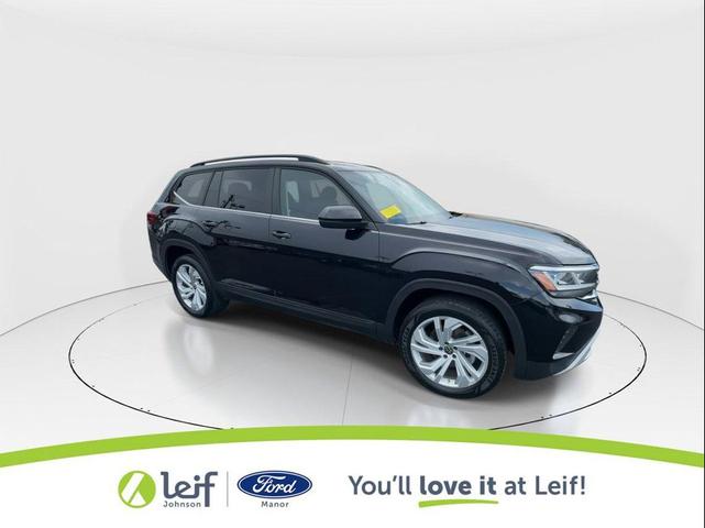 Photo of 2021 Deep Black Pearl Volkswagen Atlas