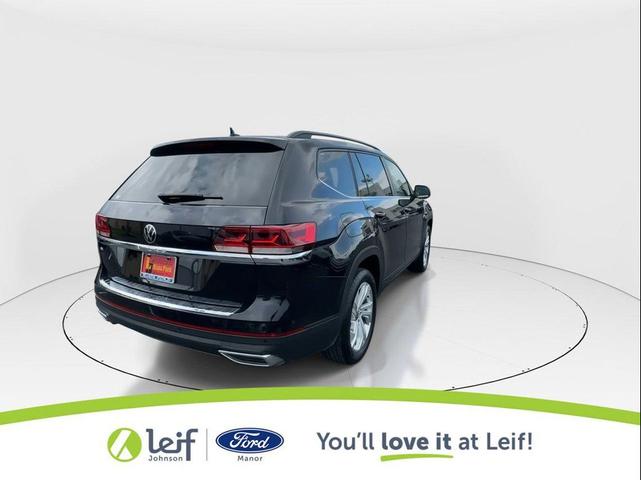 Photo of 2021 Deep Black Pearl Volkswagen Atlas