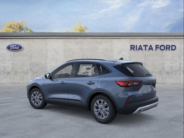 Photo of 2025 Vapor Blue Metallic Ford Escape