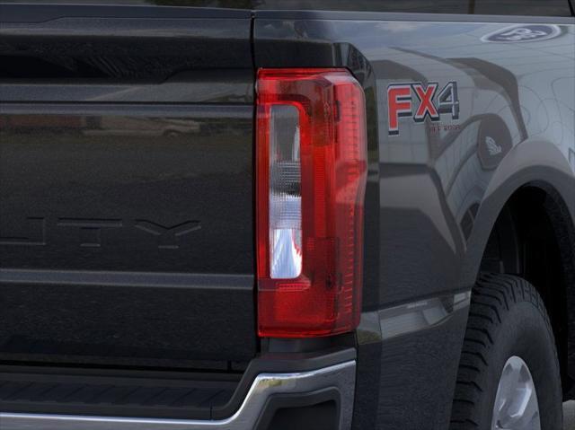 Photo of 2025 AGATE BLACK Ford F-250