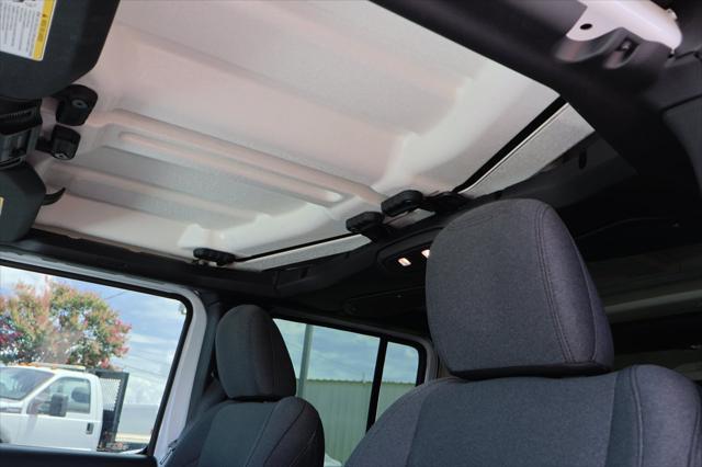 Photo of 2024 Bright White Clearcoat Jeep Wrangler
