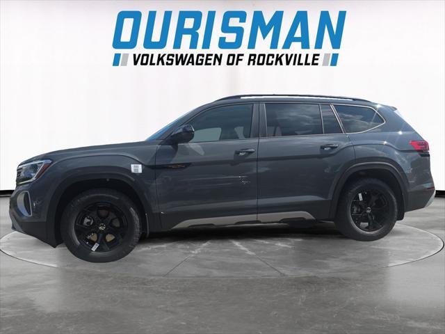 Photo of 2025 Pure Gray Volkswagen Atlas