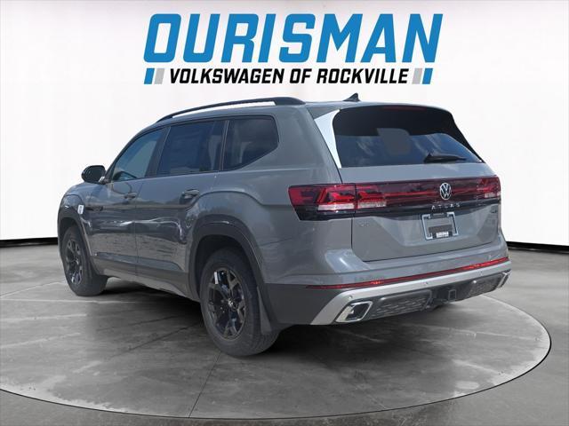 Photo of 2025 Pure Gray Volkswagen Atlas