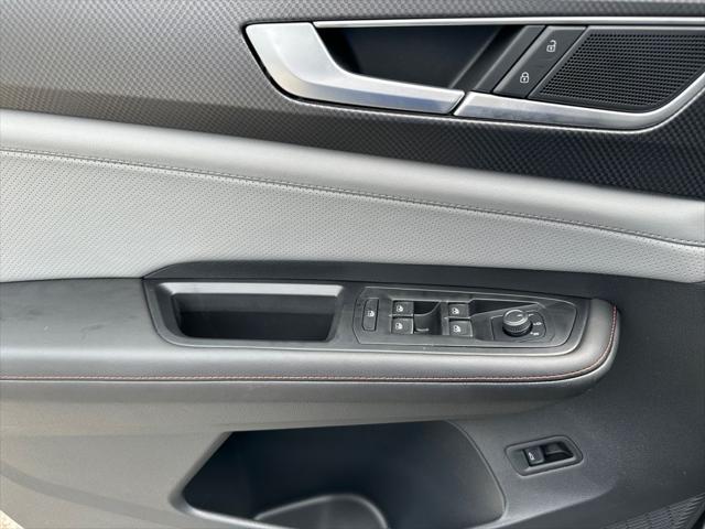 Photo of 2025 Avocado Green Pearl Volkswagen Atlas