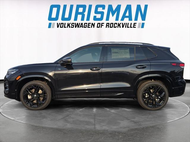 Photo of 2025 Deep Black Pearl Volkswagen Tiguan